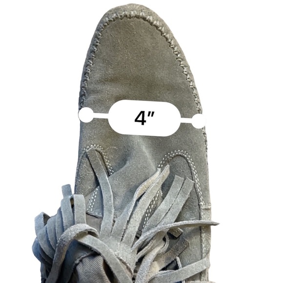Suede fringe moccasin-style boots in great condition - Picture 8 of 14